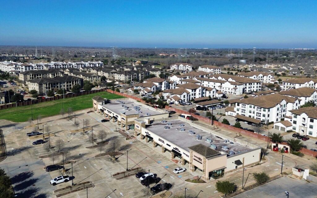 41176-18721-University-Blvd-Sugar-Land-TX-Aerial-shopping-center-community-9-LargeHighDefinition