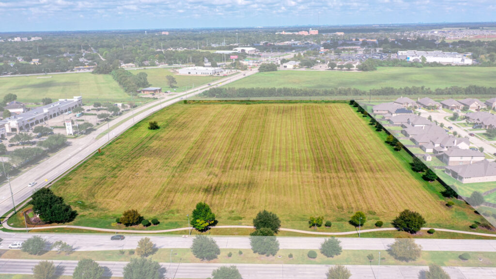 FM-2218-Town-Center-Blvd-Rosenberg-TX-Building-Photo-7-LargeHighDefinition